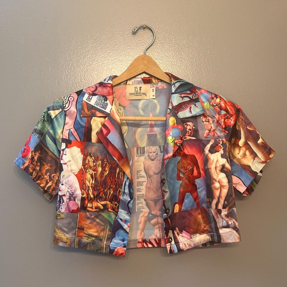 Fashion Brand Company Cropped Multicolor Graphic Button-down Blouse XS/S